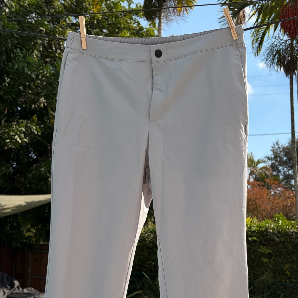 Banana Republic Men's Light Gray Chinos